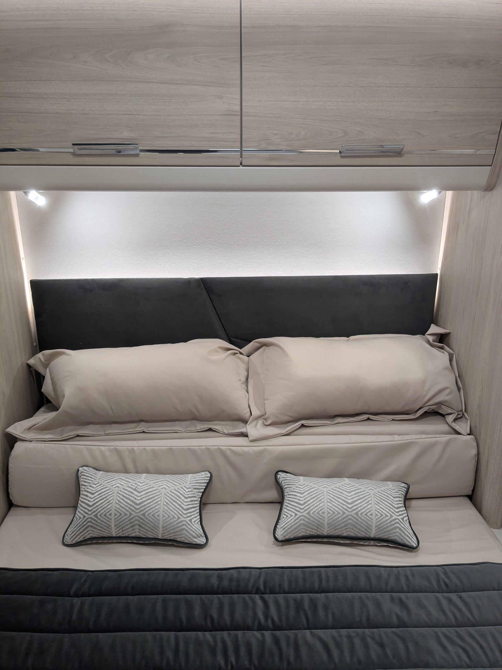 Elddis Crusader Zephyr 2025 *deposit taken* - Image 12