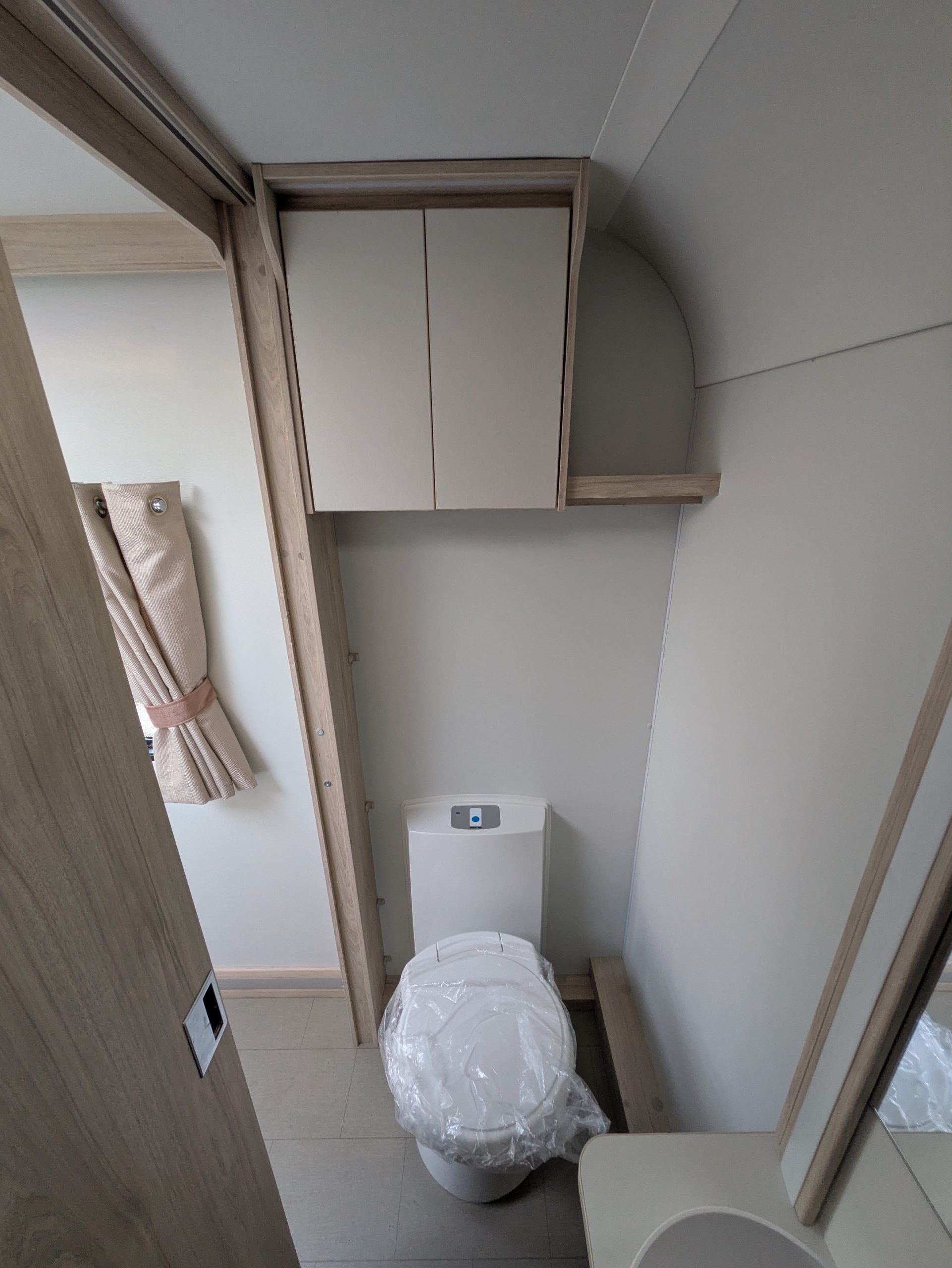 Elddis Avante 554. 2025 Model. **Free Motormover included** - Image 17