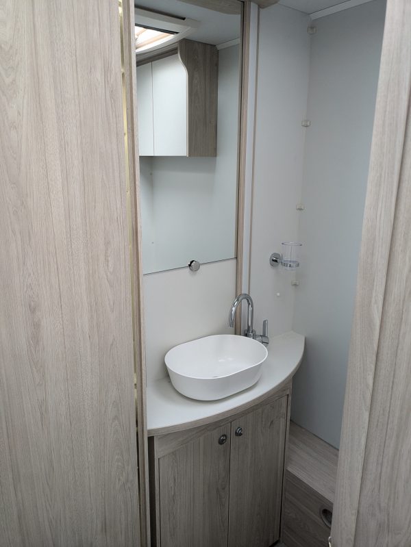 Elddis Avante 860. New 2025 model - Image 22