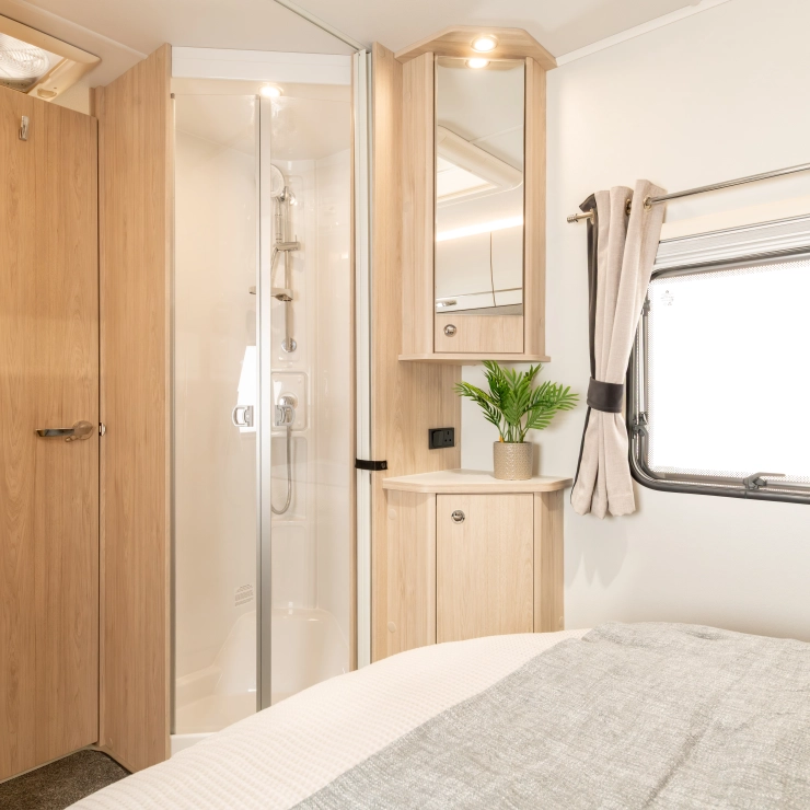 Elddis Avante Apex 550 2026 - Image 13