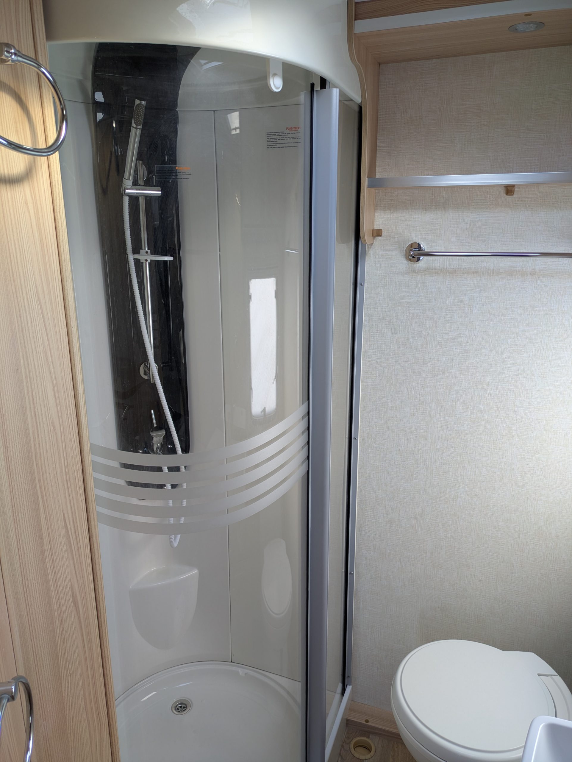 Coachman Pastiche 525/4 - Image 18