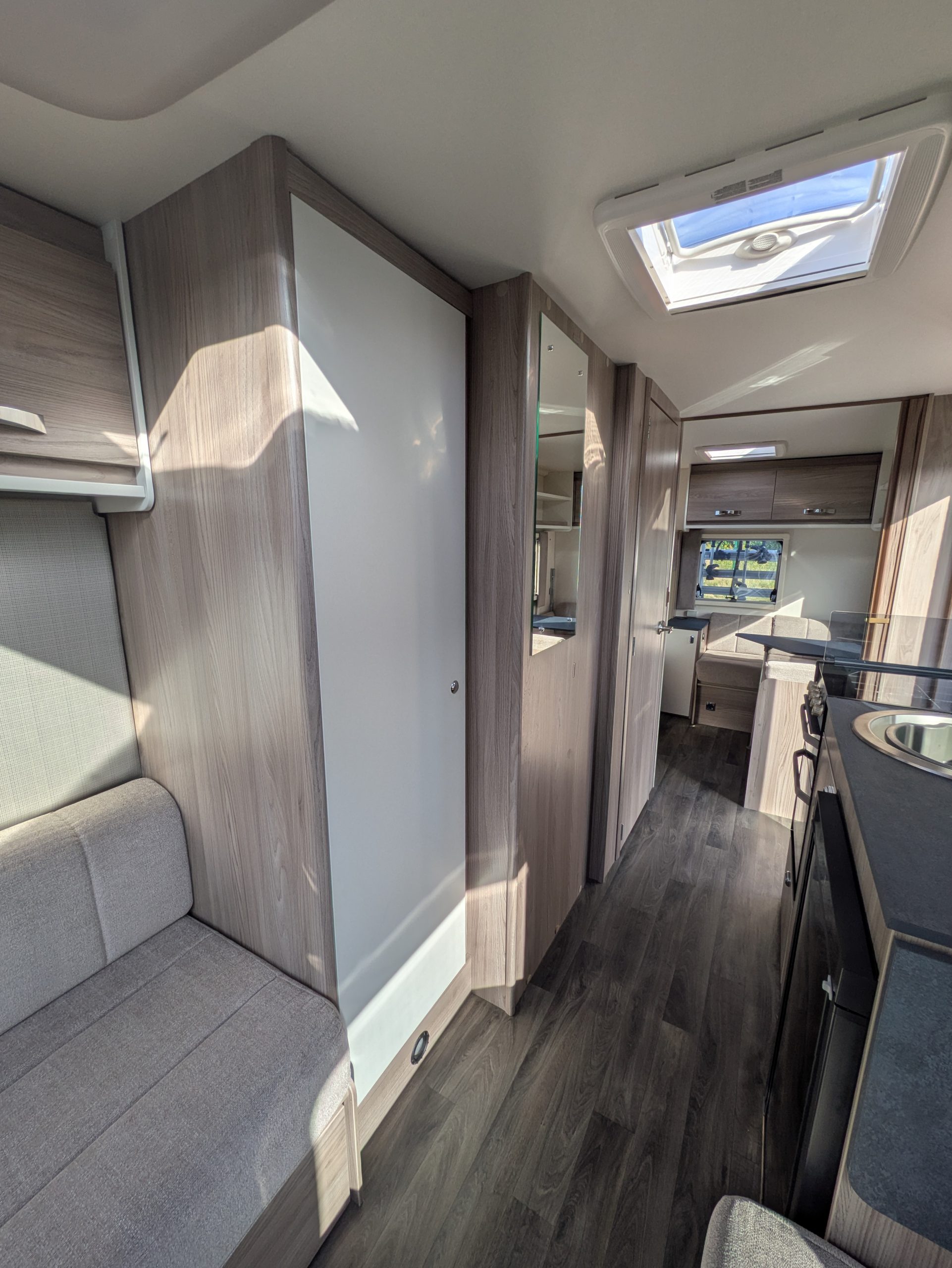 Swift Siena 6TD - Image 10