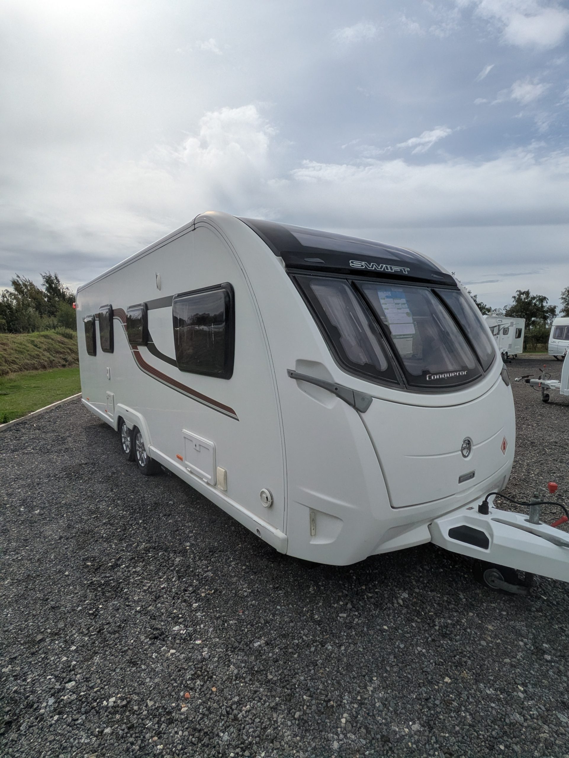 Swift Conqueror 650 - Image 2