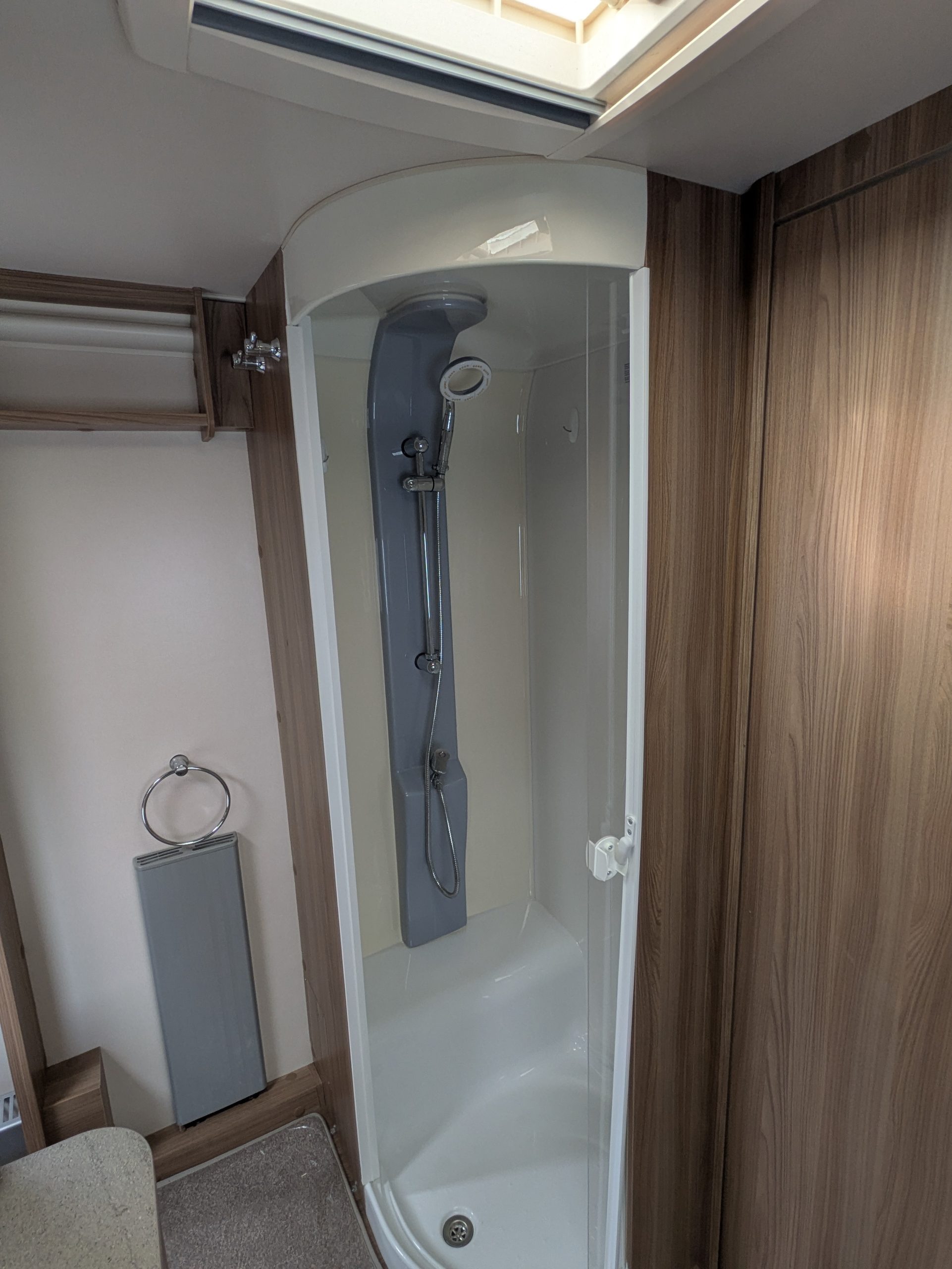 Swift Conqueror 650 - Image 15