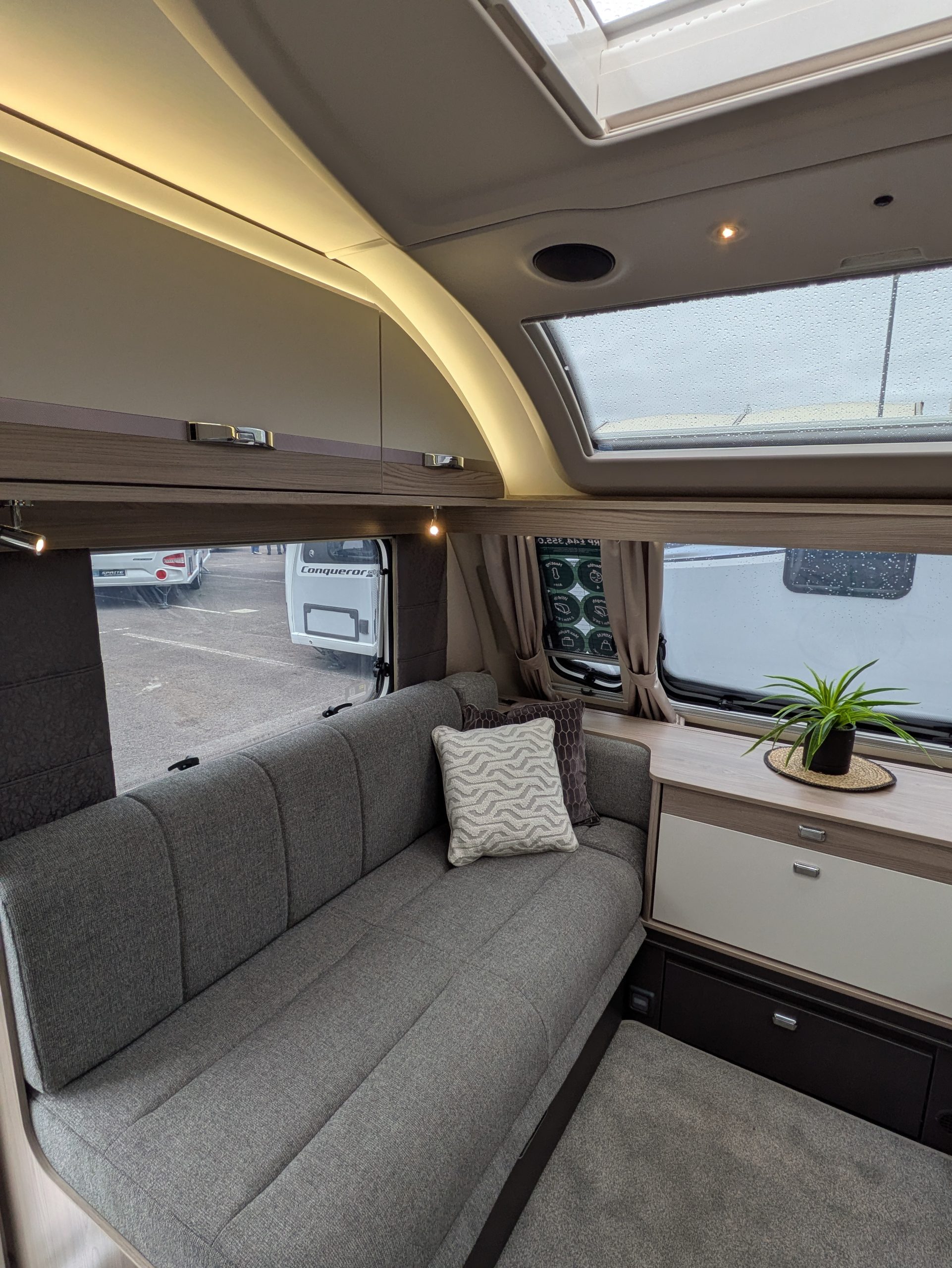 Swift Conqueror 645 Grande 2027 Model **Due in shortly** - Image 6