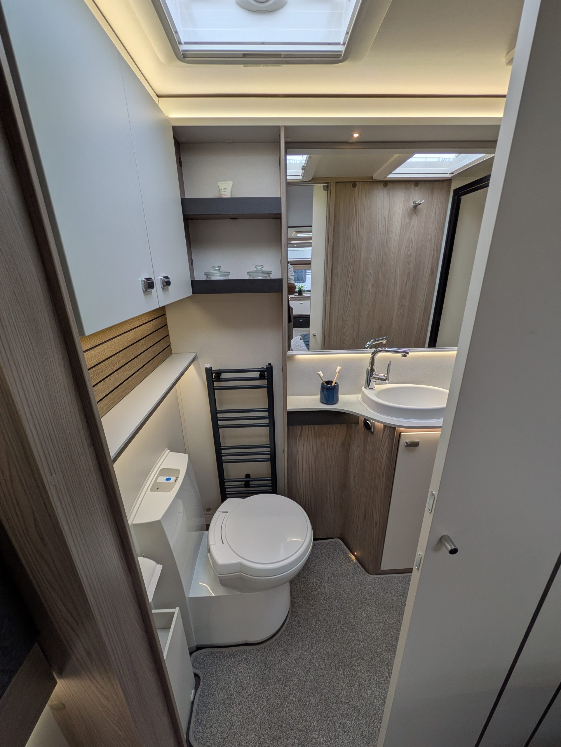Swift Conqueror 645 Grande 2027 Model **Due in shortly** - Image 19