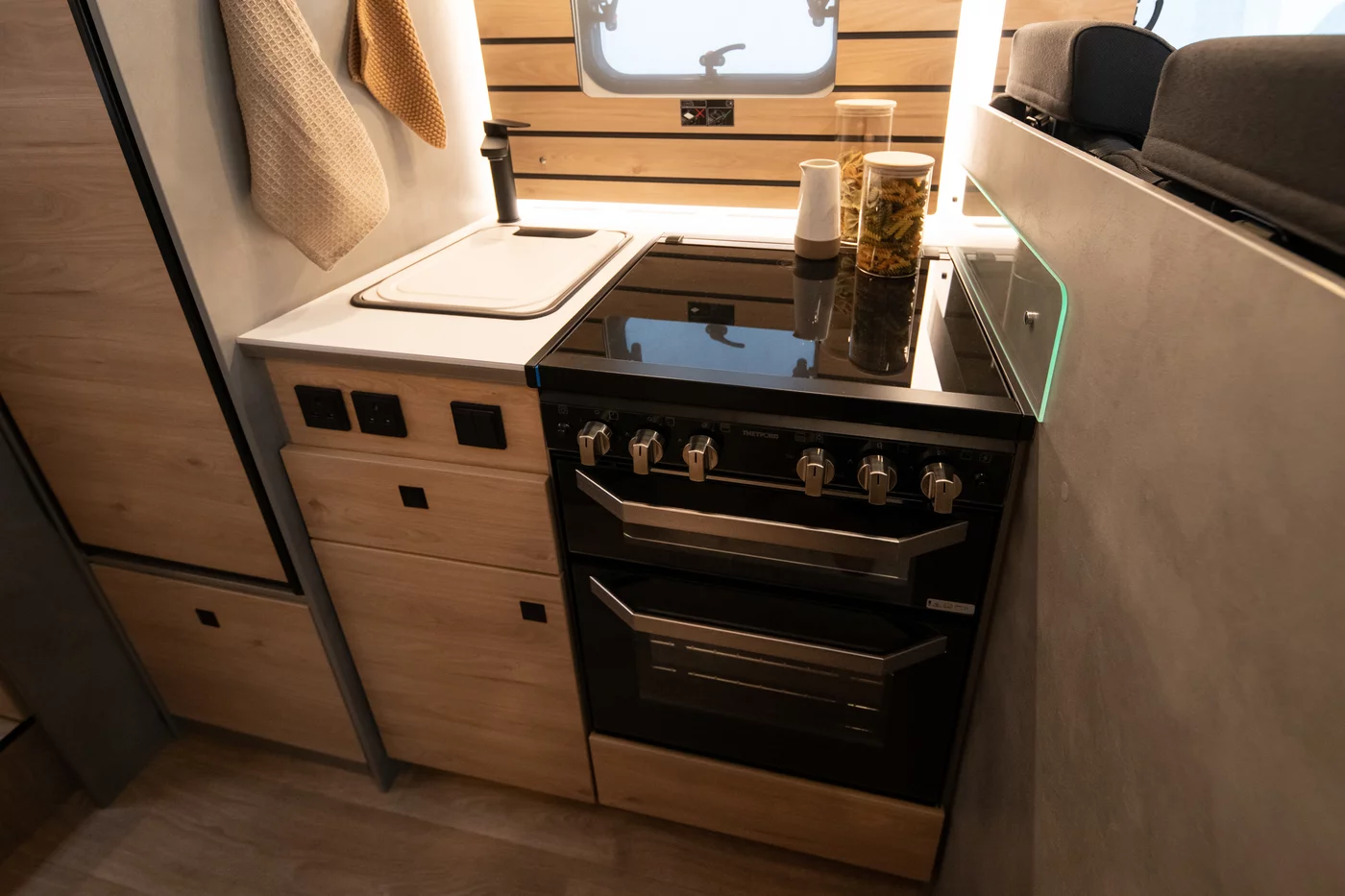Elddis Whirlwind GT 70 DS NEW 2027 MODEL *DUE IN SHORTLY* - Image 5
