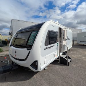 Swift Elegance 835. 2027 model