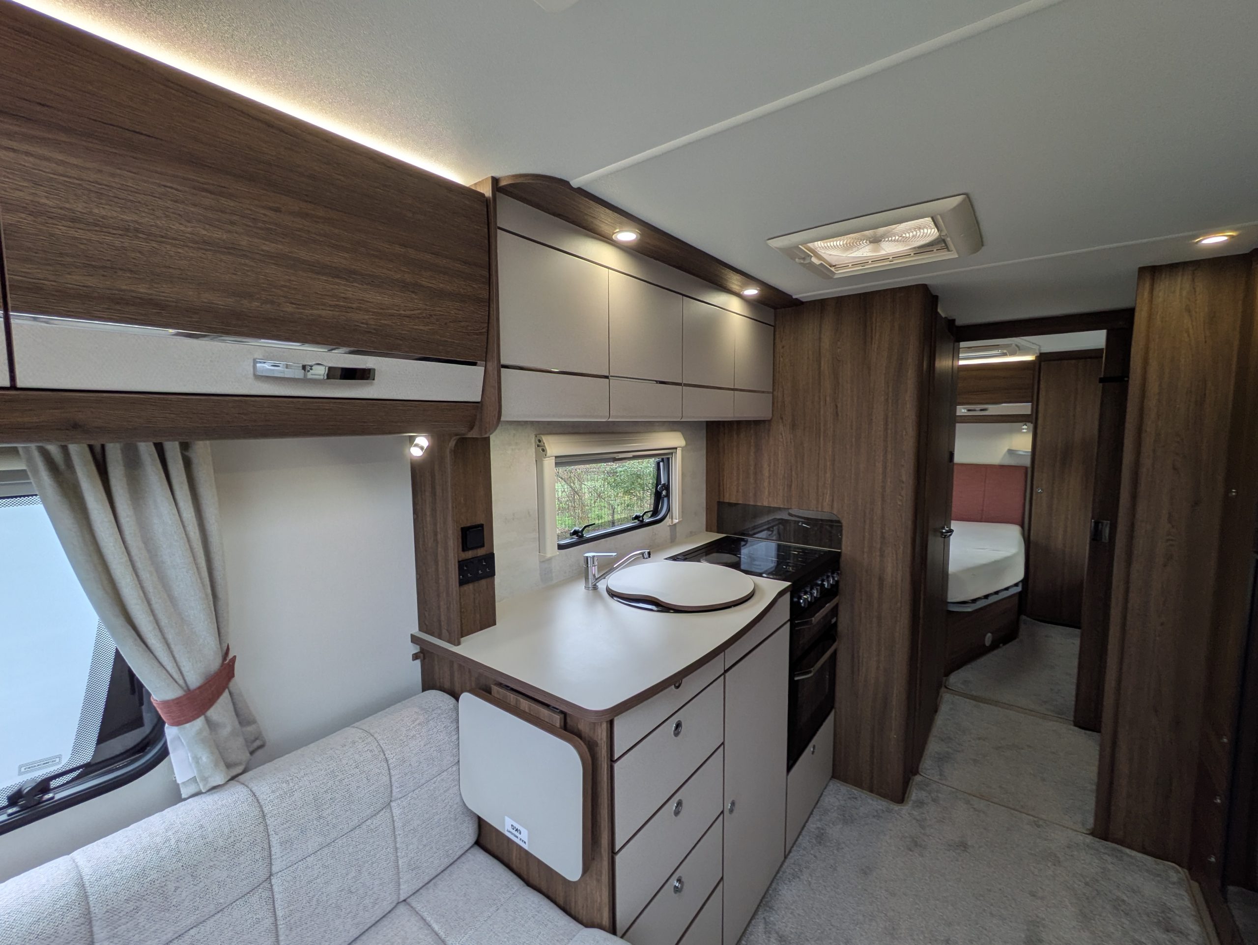 Compass Casita 868- 2022 - Image 9