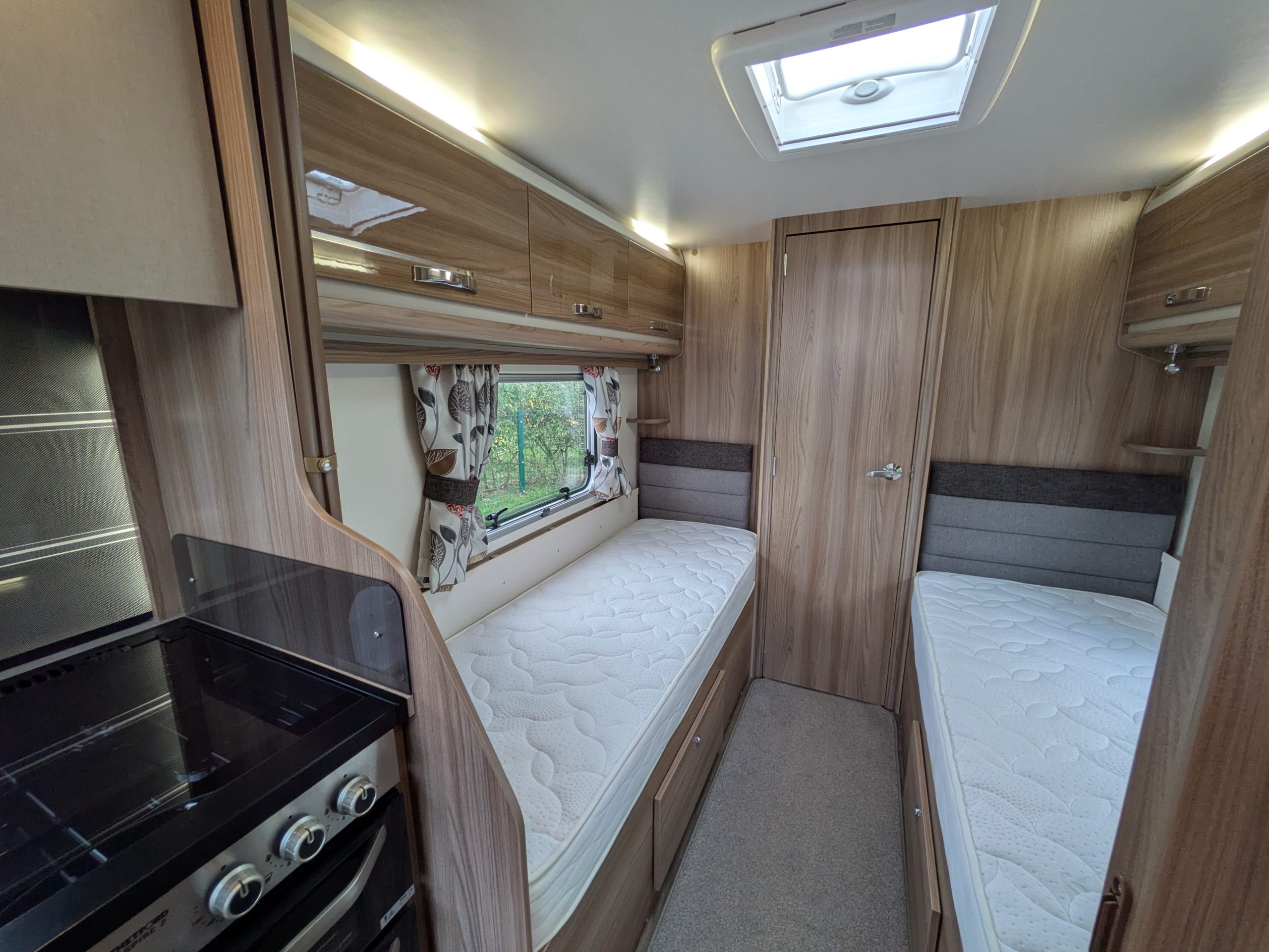 Swift Fairway 565 Platinum Edition - Image 10